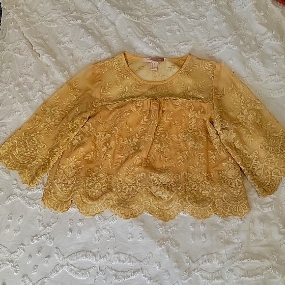 Gold Lacey Top - Picture 1 of 3